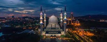 10 Must Visit Ancient Mosques around the World