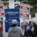 Thousands of Minnesota nurses launch 3-day strike over pay-335de2b5