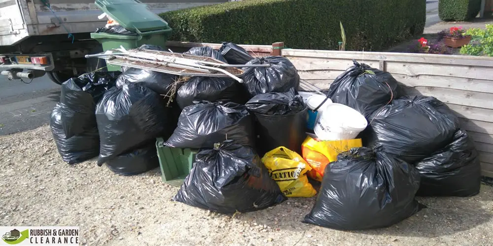 Winter rubbish clearance in Merton is a most effective manner
