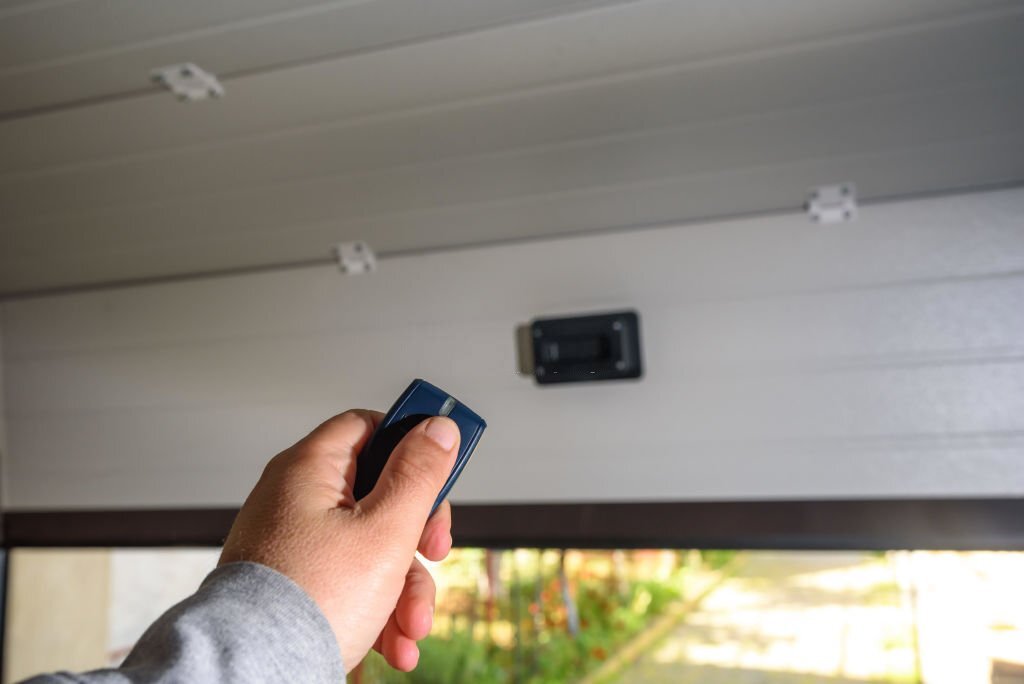 garage-door-opener-installation-brampton-8b33be4d