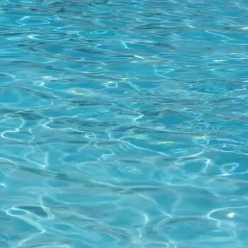 swimming pool safety tips-82056796