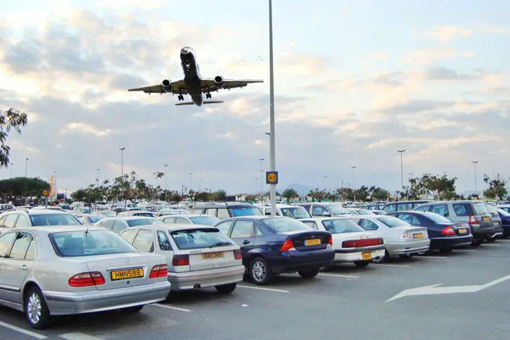 Car-Parking-at-Airport-66b1ecbc