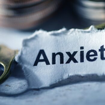 Cure Anxiety Problems By Following These Tips-647087cf