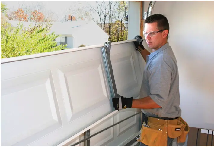 Door Repair Services-e68710e2