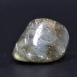 labradorite-gemstone-f2646d50