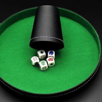 roll-the-dice-g9119d960b_640-2978a9cf