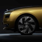 9_SPECTRE-UNVEILED-–-THE-FIRST-FULLY-ELECTRIC-ROLLS-ROYCE_FRONT-PROFILE-287d67e5