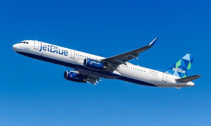 JetBlue-airlines-flight
