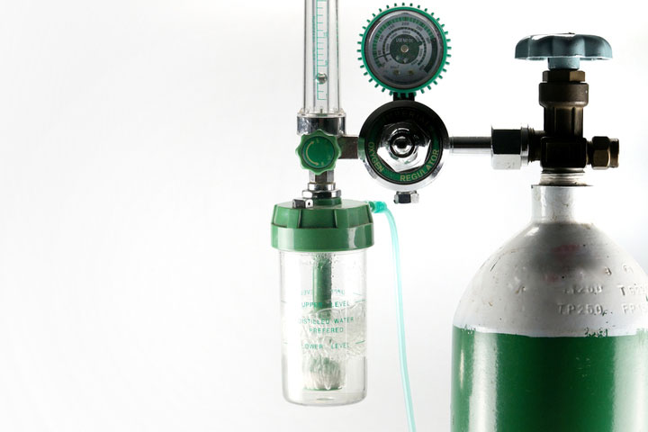 Oxygen Cylinder and Concentrator