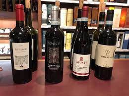 Choose Andrew Hilton Wine & Spirits For Liquor Store Delivery Near Me