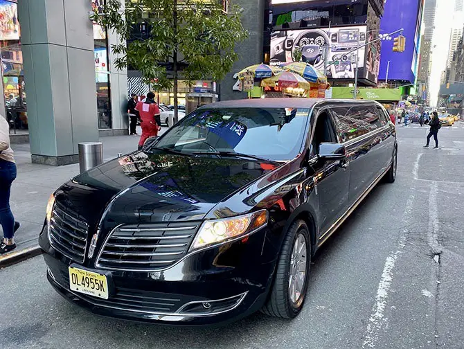 Limousine-Rental-in-New-York-The-Limo