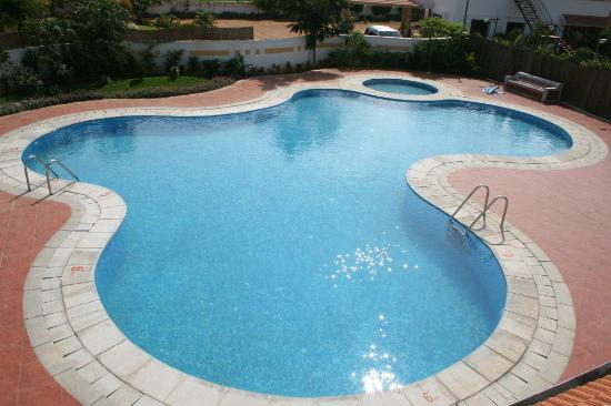 apsara-the-swimming-pool