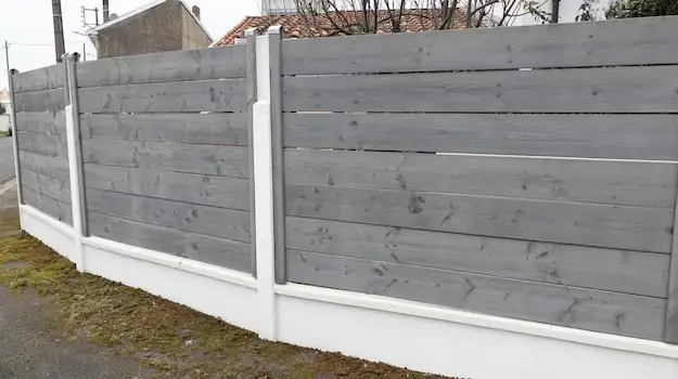 What type of fencing is most expensive