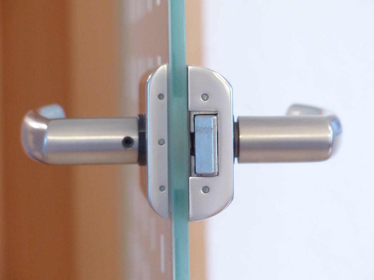 door lock for glass