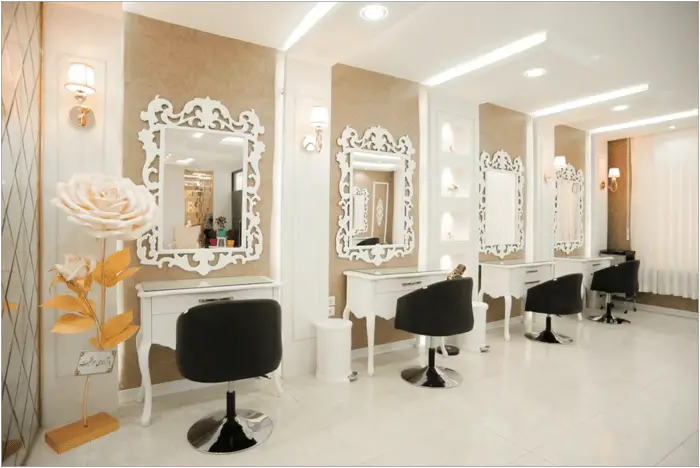 salon space for rent (1)
