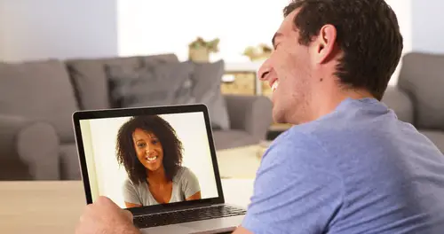 How to make a memorable impression on video date