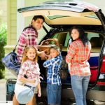 Family-packing-car-to-go-on-vacation-1089x628-min