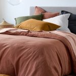 linen-bedding-1582216615