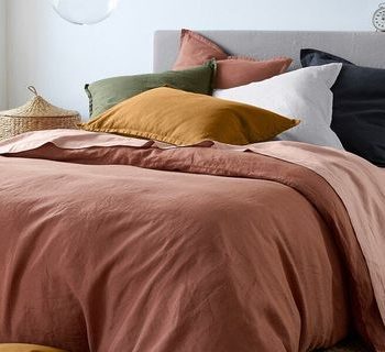 linen-bedding-1582216615