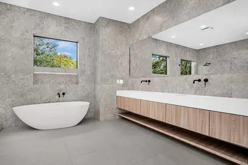 Bathroom Remodeling Services in Tampa