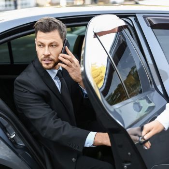 Executive Chauffeur Services for Discerning Professionals