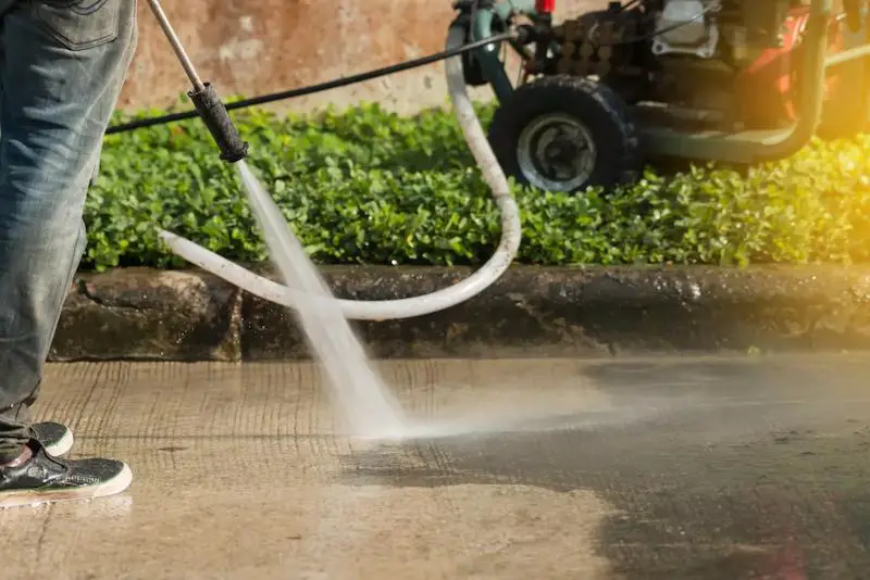 pressure-washing-services-1536x1025