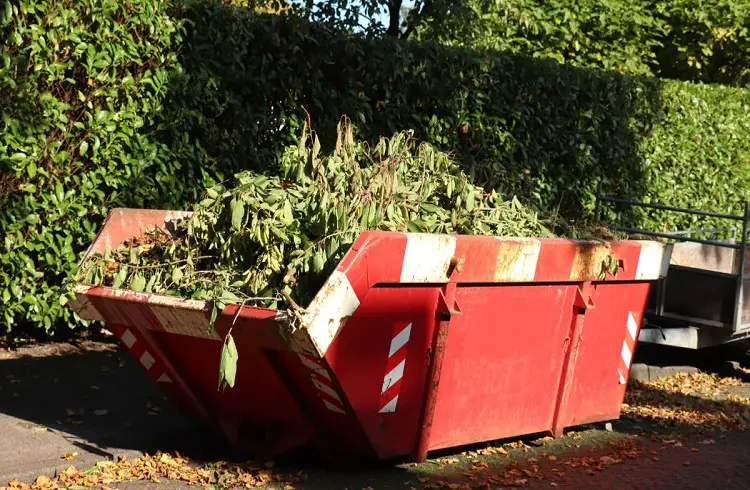 5-Benefits-Of-Using-Mini-Skip-Bins-For-Home-Waste-Management