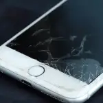 fix iPhone screen in North Olmsted