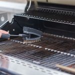 How-to-clean-a-gas-grill