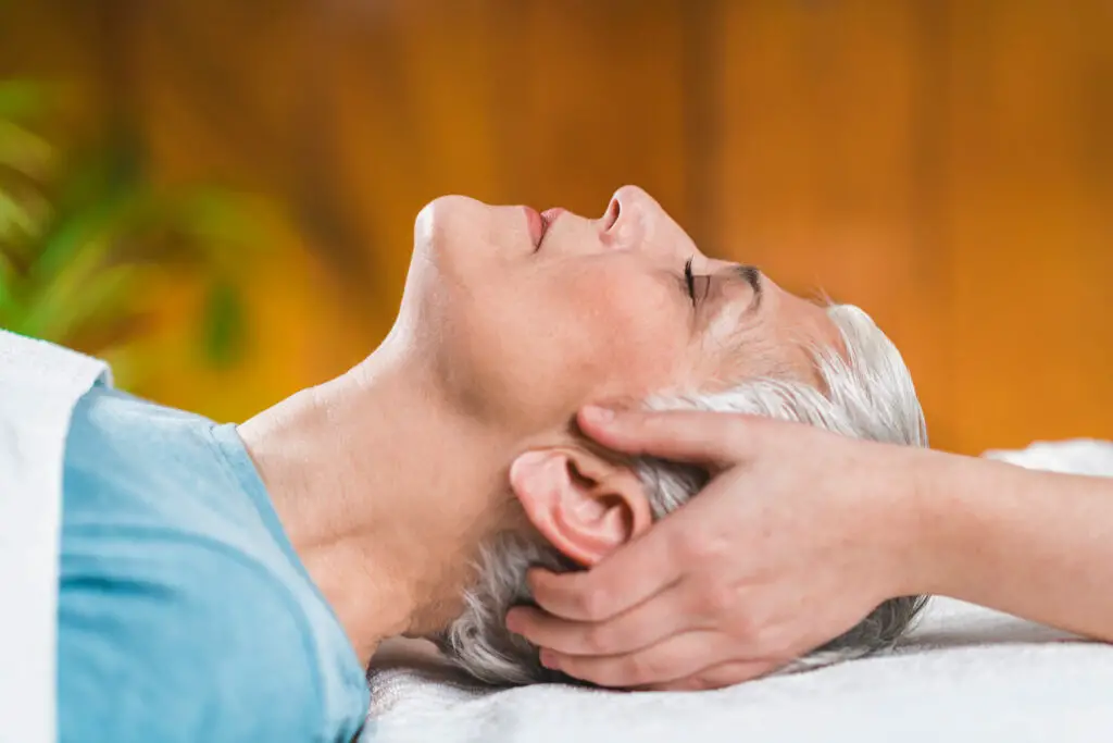 Massage-Therapy-for-Pain-Relief-1024x683
