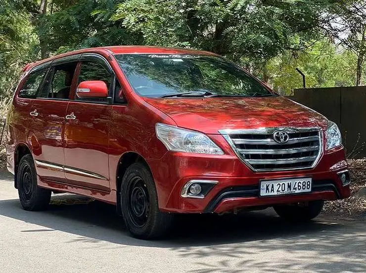 Toyota-Innova