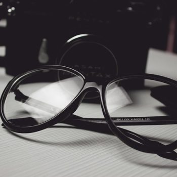 glasses-472027_640
