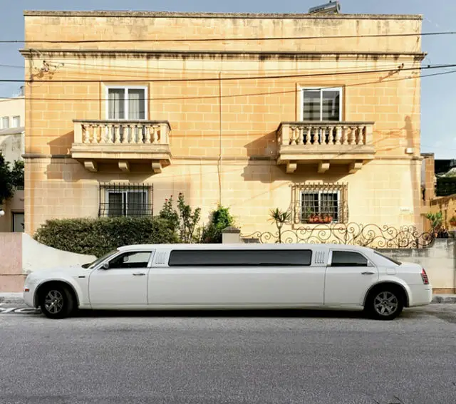 Limousine Service Near Me in Fort Worth, TX