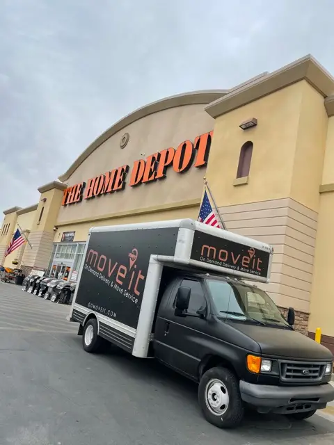 A Move It truck outside Home Depot