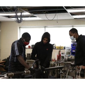 Students-of-pipefitting-at-PTTI-1536x1024