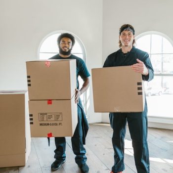 4 Reasons to Hiring Packing Services for Your Next Move