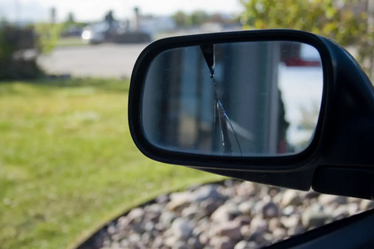 The Importance of Side Mirror Replacement: A Comprehensive Guide