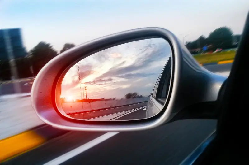 The Essential Guide to Car Mirror Replacement