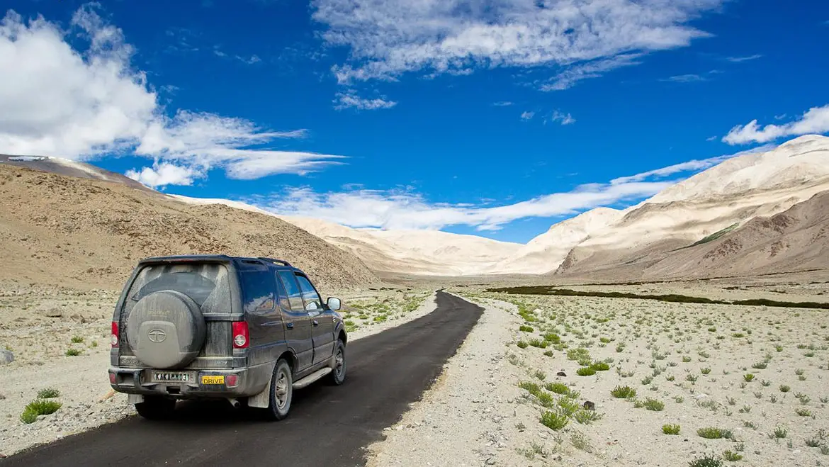 wOCXMsR_Ladakh_By_Car